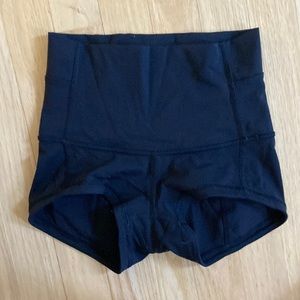 Lululemon high rise booty shorts in black